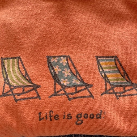 Life is Good. Orange beach short sleeve tee. Beach chairs. Medium
C - Picture 1 of 8
